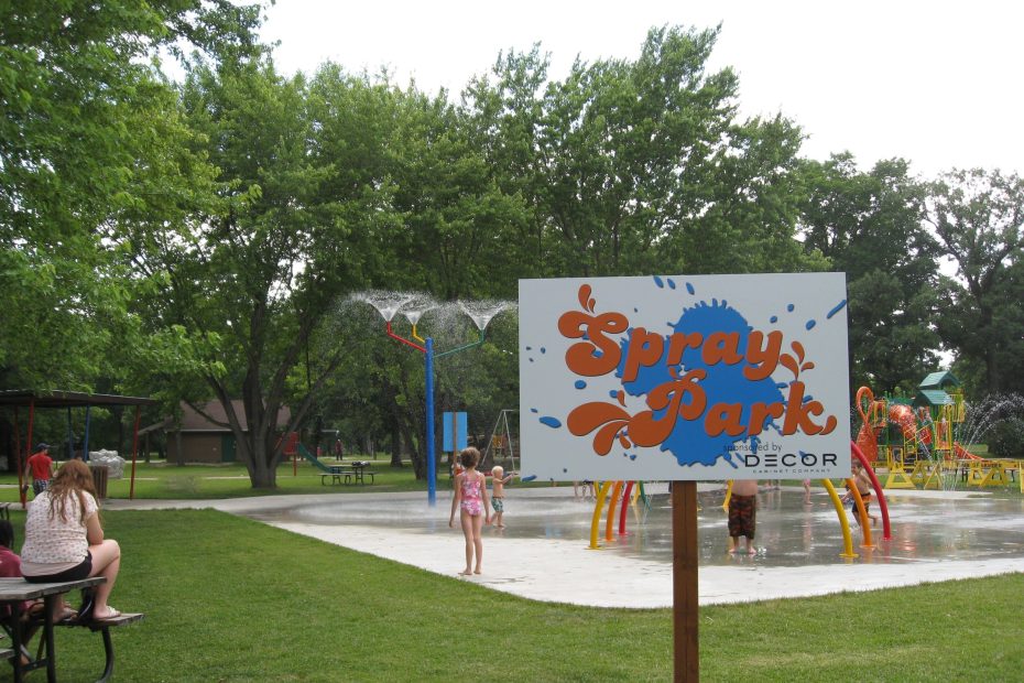 Spray Park Sign Photo